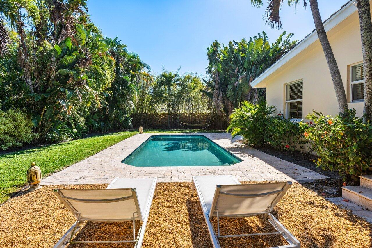 1301 NW 4th Avenue