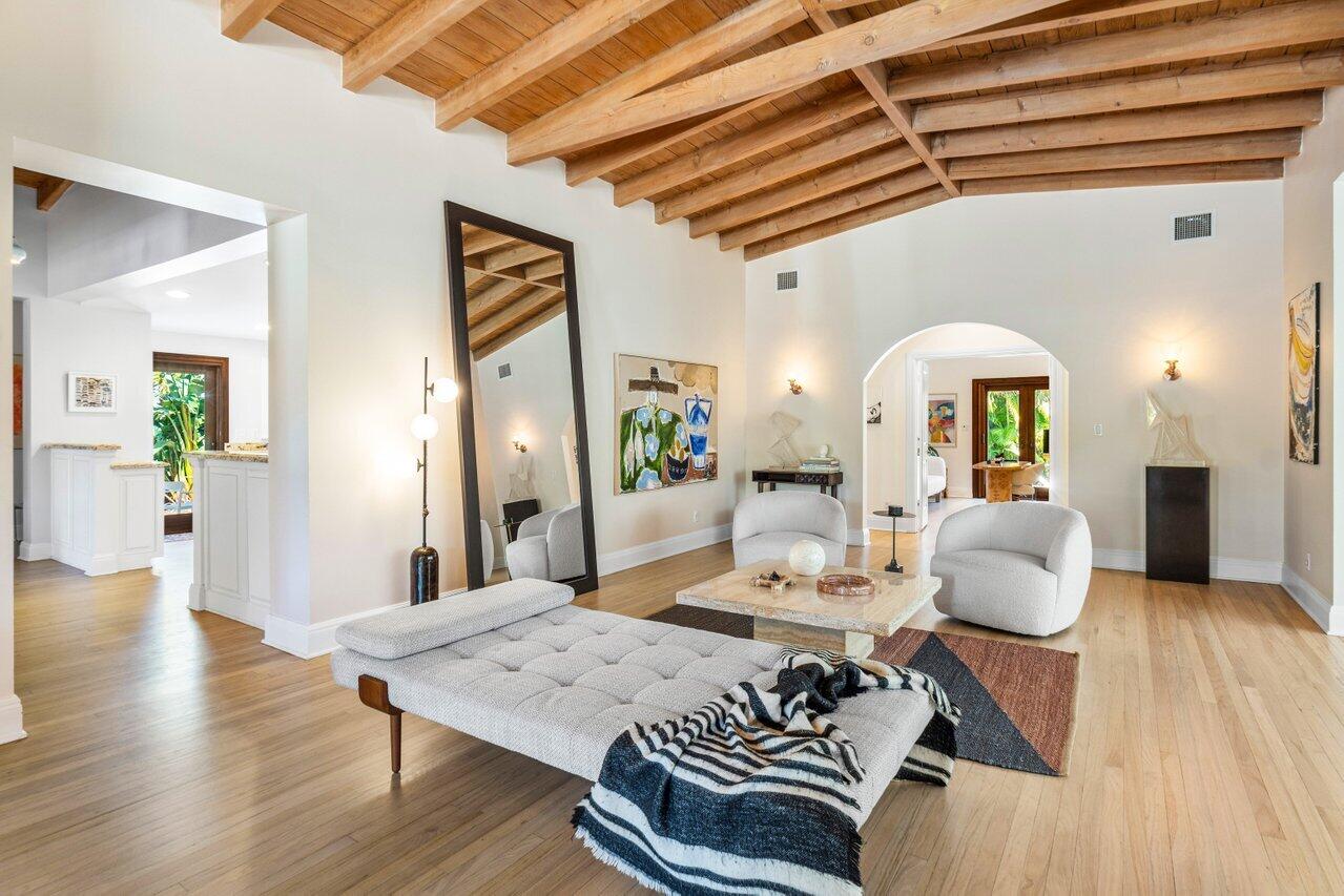 1301 NW 4th Avenue