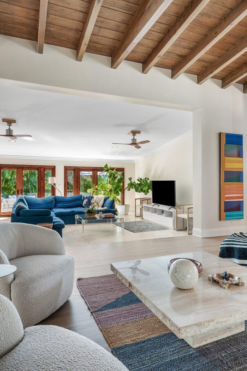 1301 NW 4th Avenue