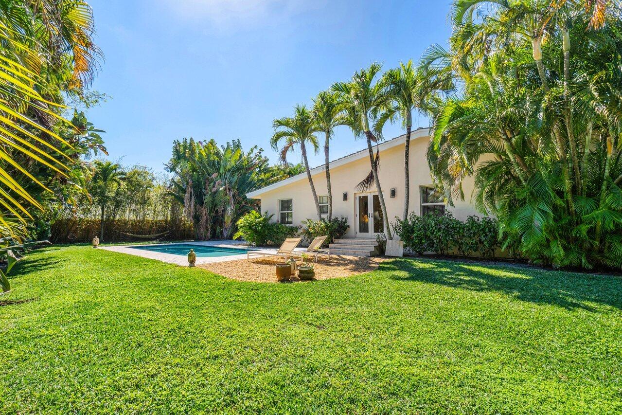 1301 NW 4th Avenue
