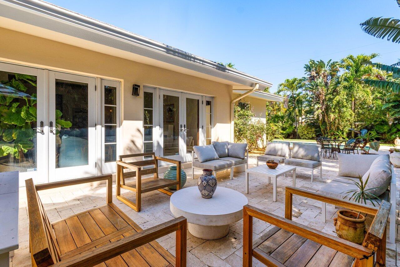1301 NW 4th Avenue