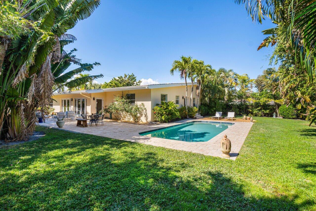 1301 NW 4th Avenue