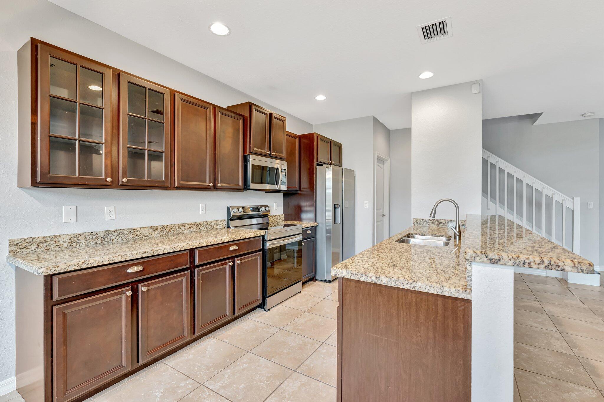 154 W Astor Circle