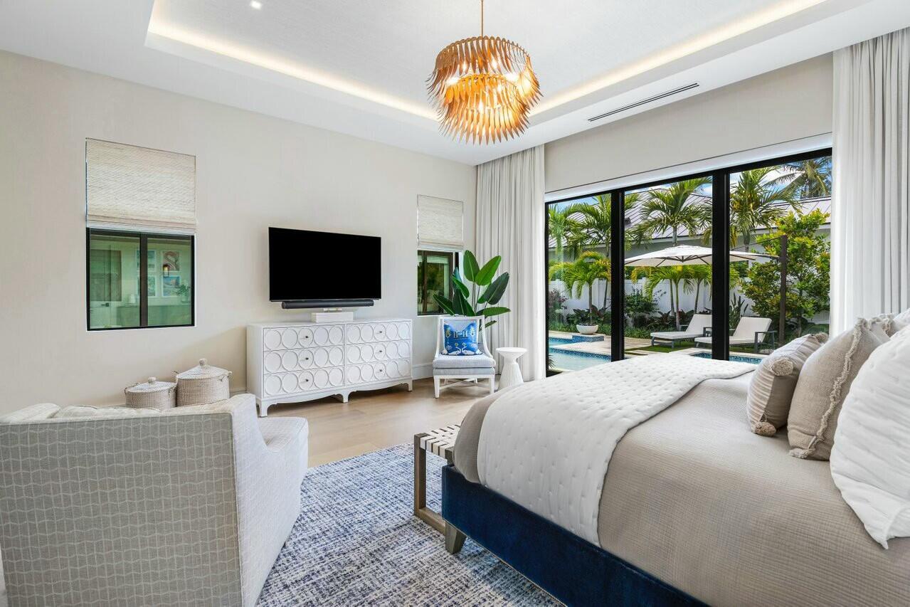 6 NW 17th Street Street