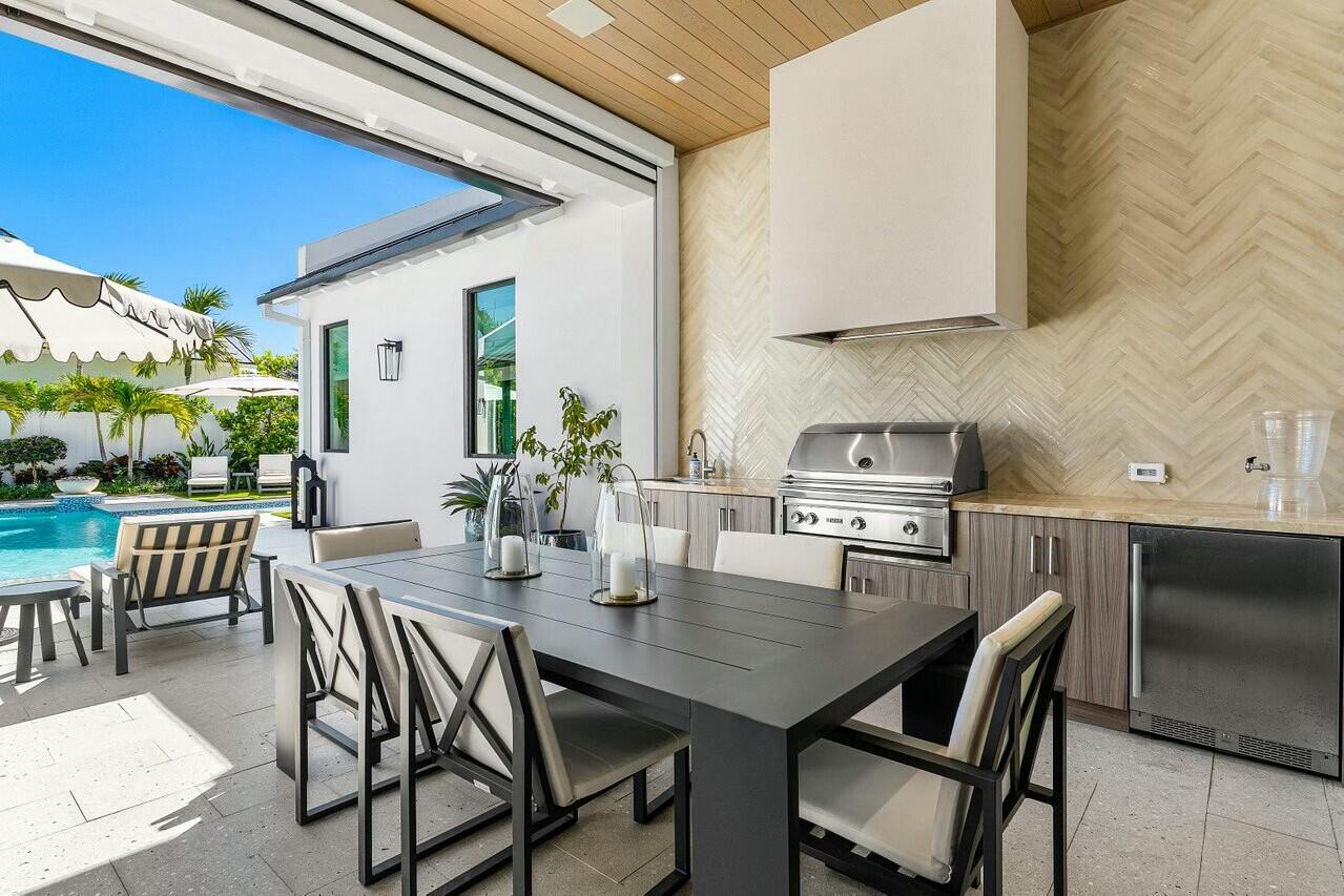 6 NW 17th Street Street