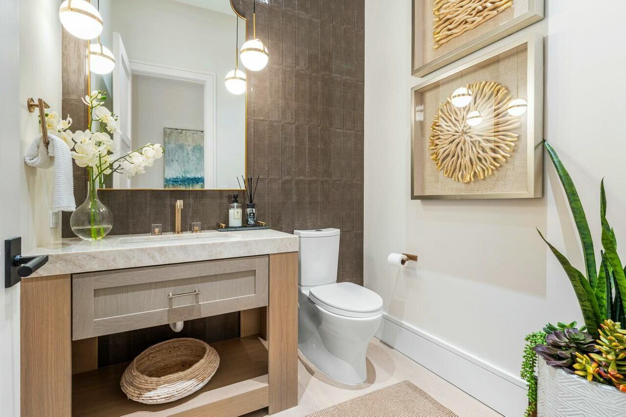 6 NW 17th Street Street