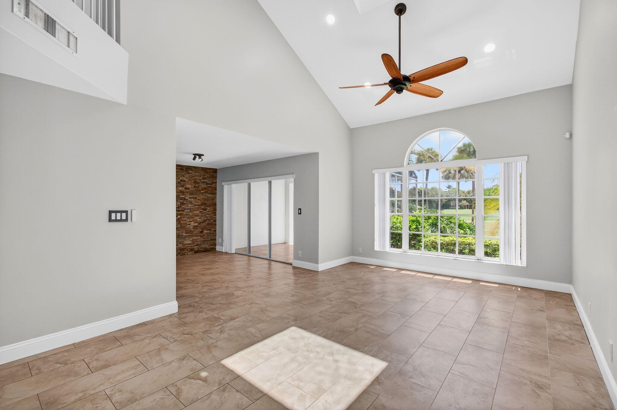 17100 Boca Club 4 Boulevard