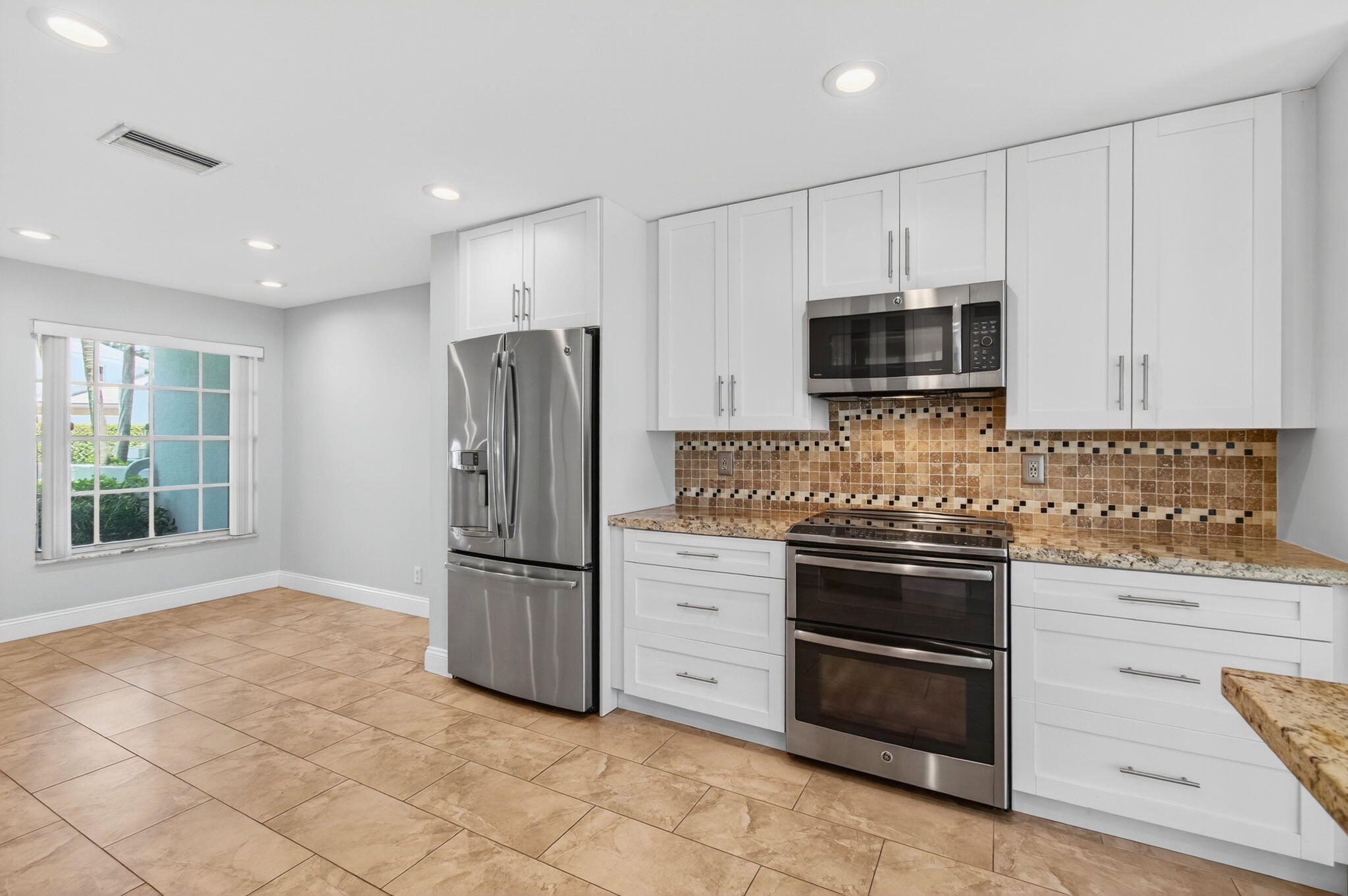 17100 Boca Club 4 Boulevard