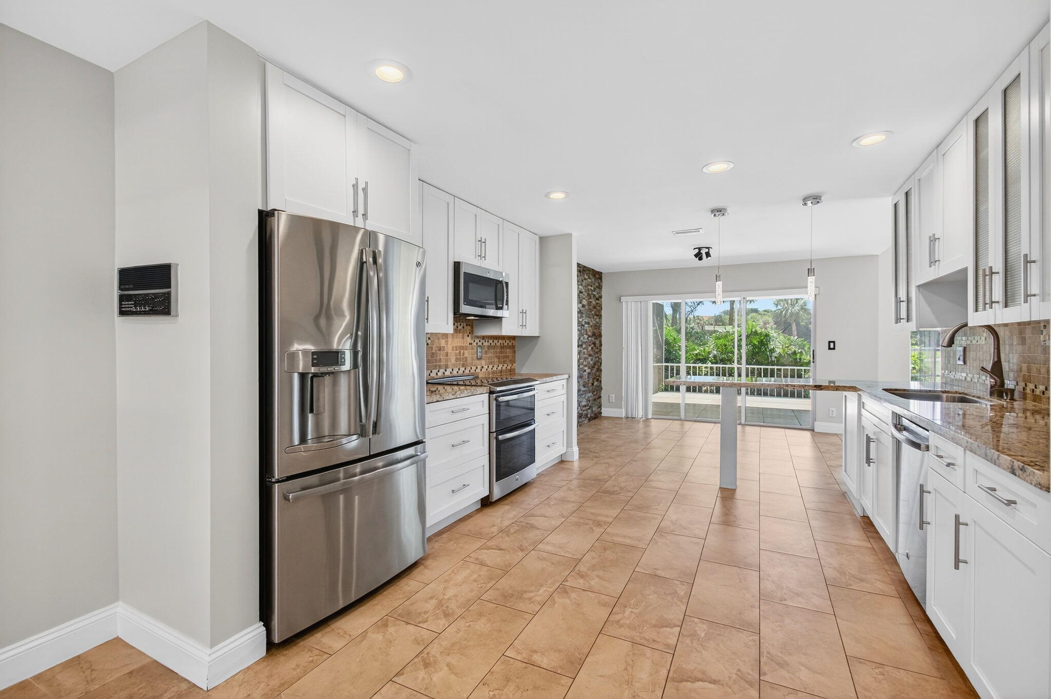 17100 Boca Club 4 Boulevard