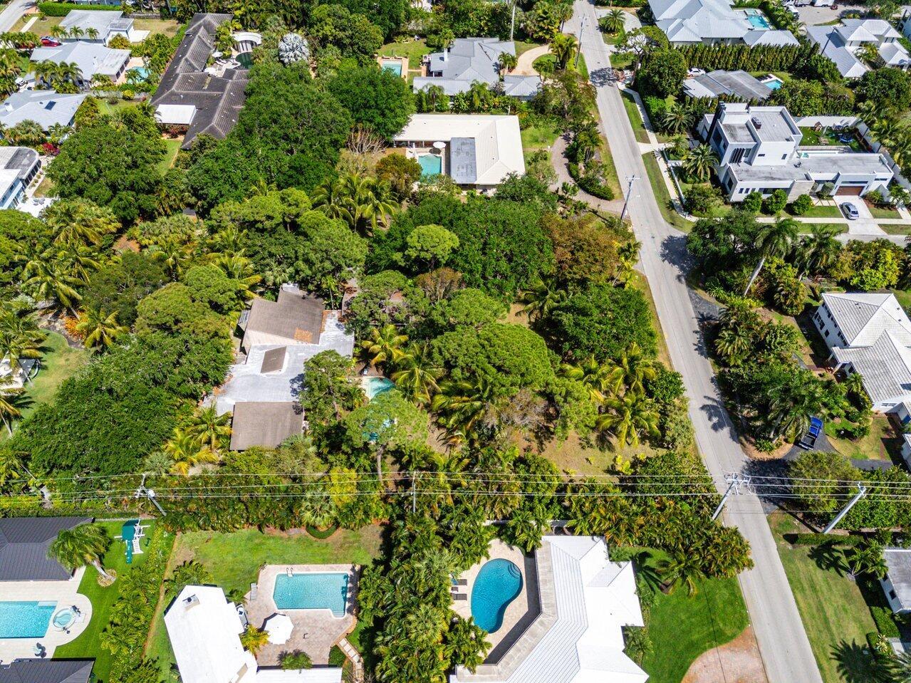 1110 NW 2nd Avenue