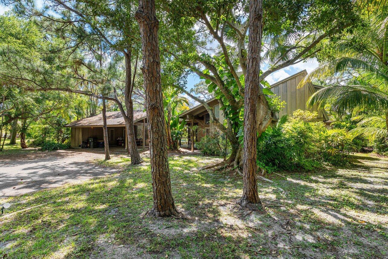1110 NW 2nd Avenue