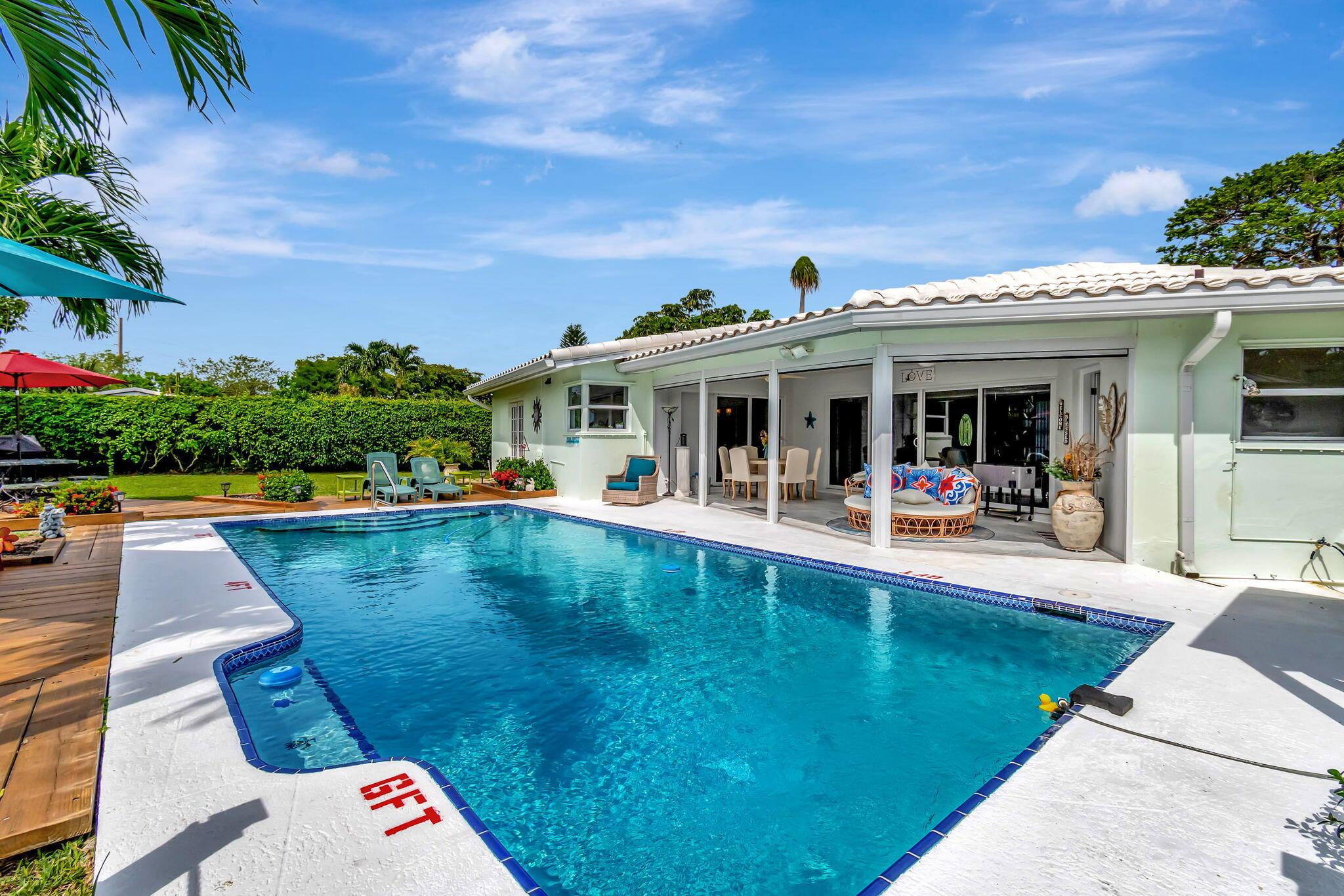 302 Venice Drive