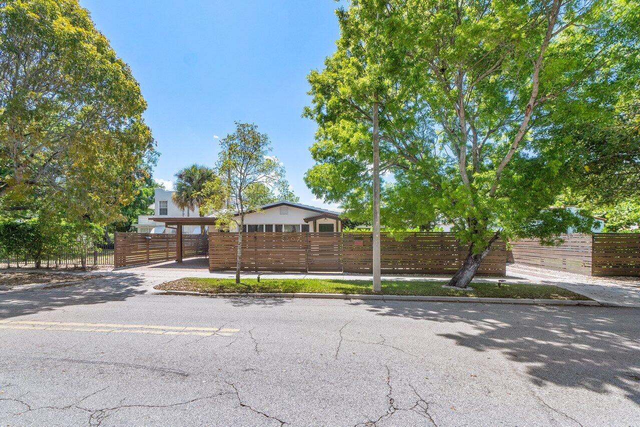 706 Sunset Road C