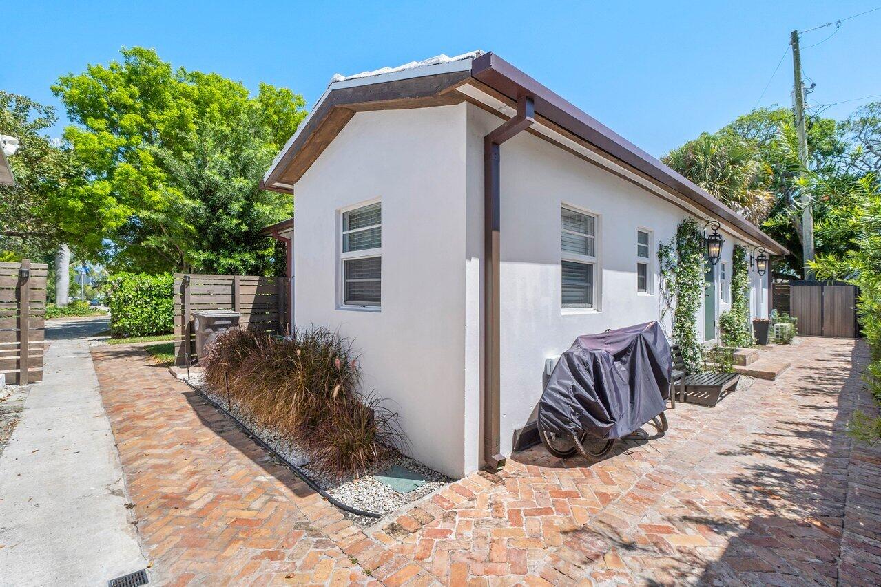 706 Sunset Road C