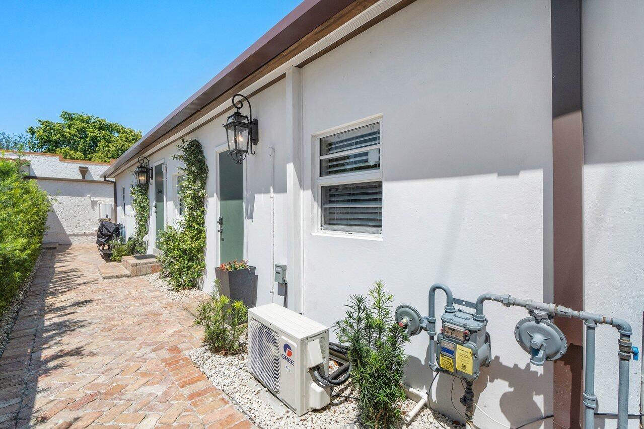 706 Sunset Road C