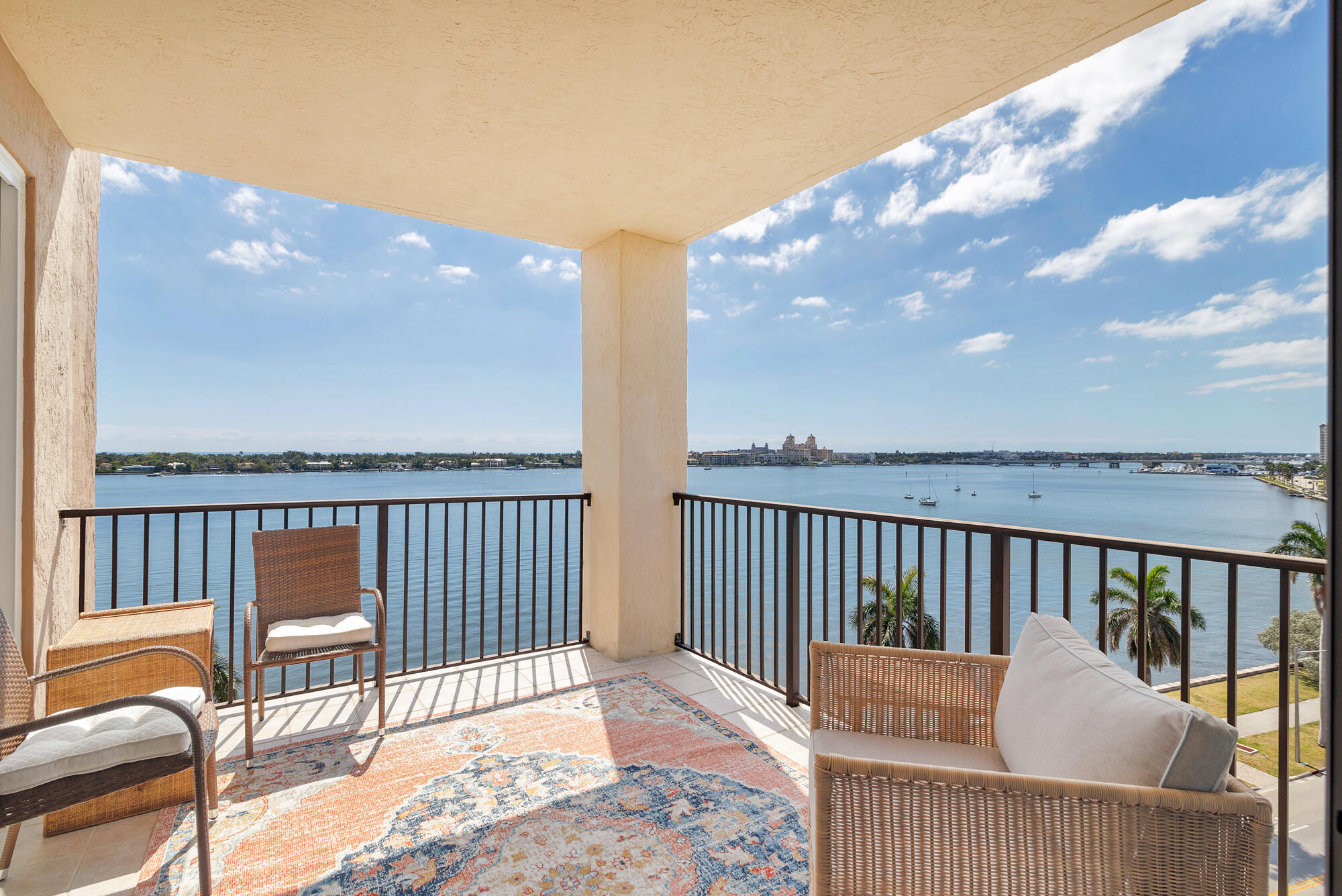 1801 N Flagler Drive 902