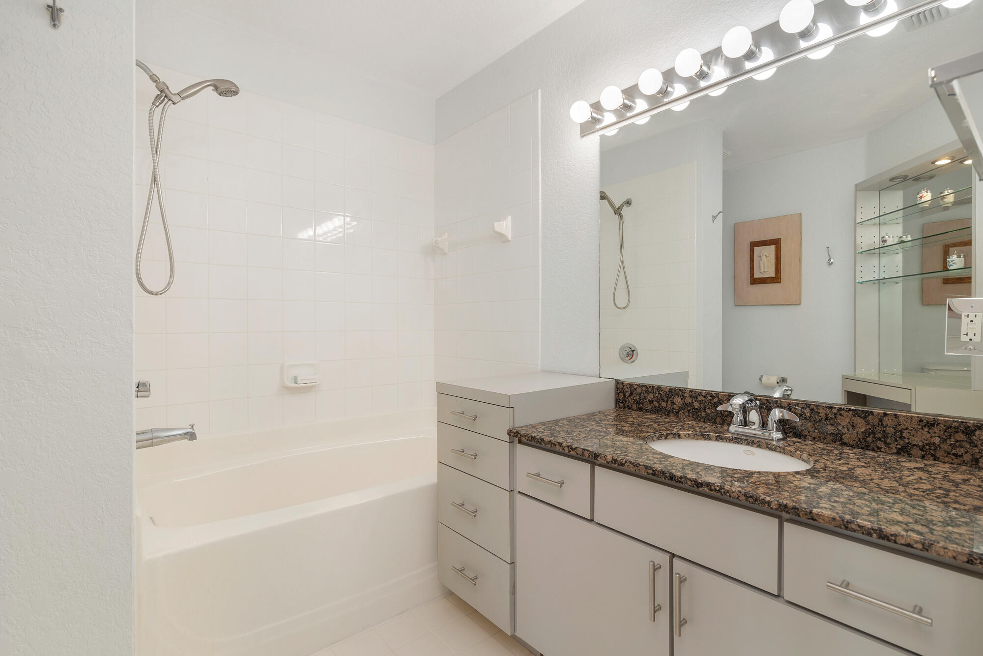 1801 N Flagler Drive 902