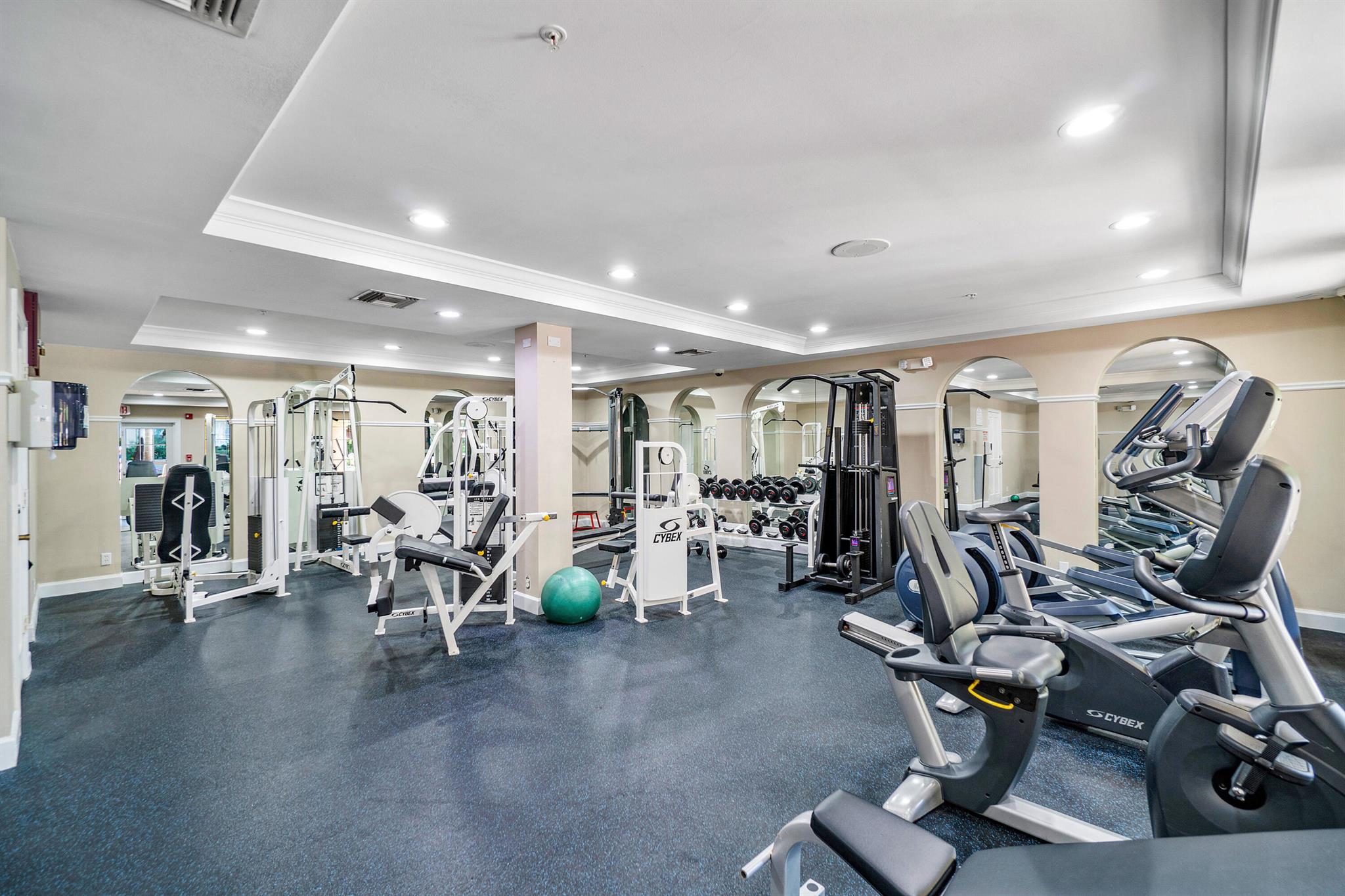 720 S Sapodilla Avenue 105