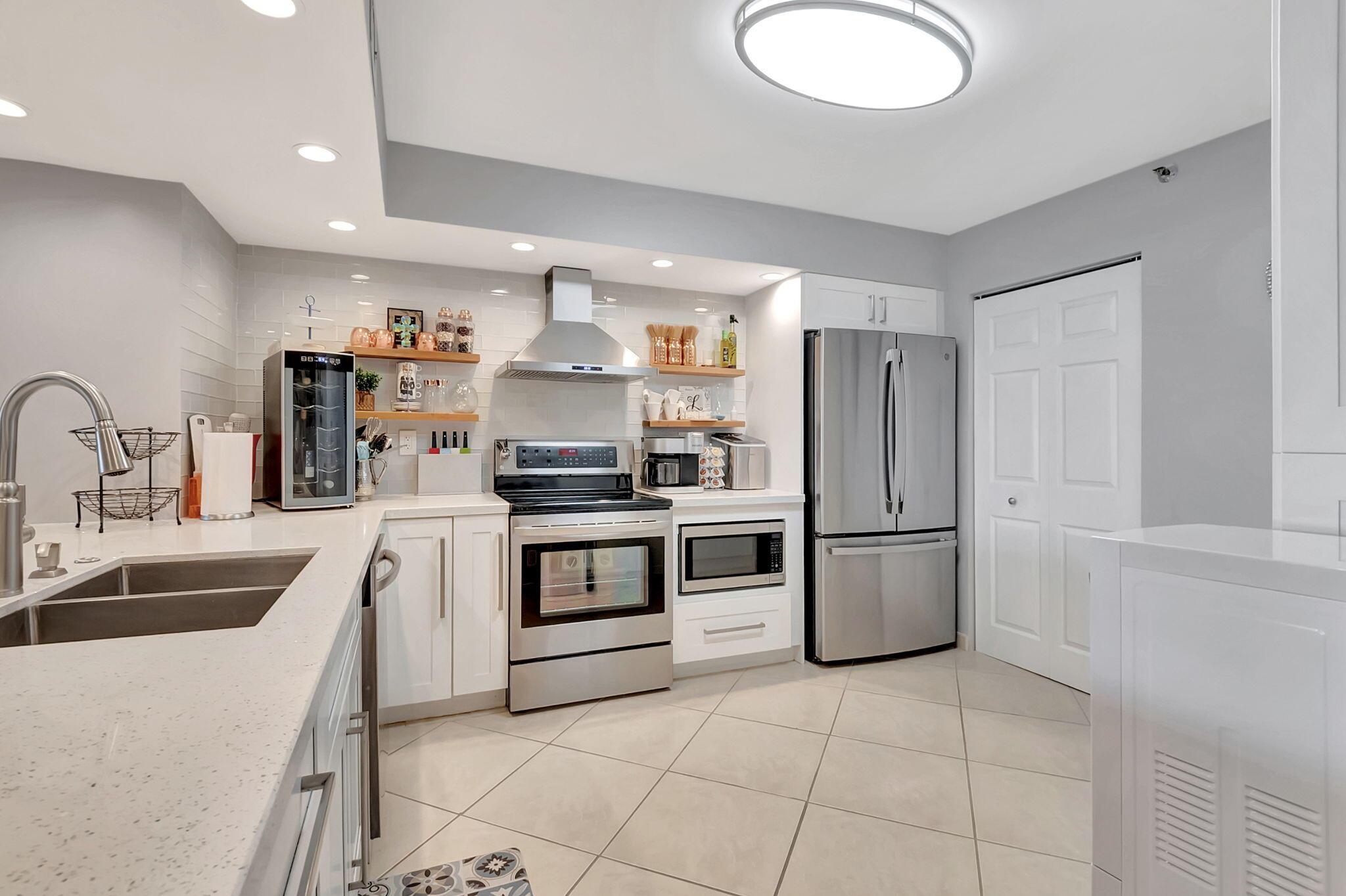 3420 S Ocean 4n Boulevard 4n