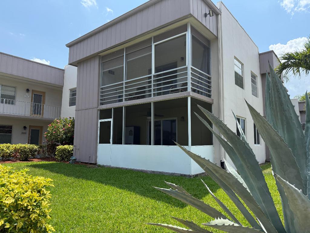 478 Capri J, Delray Beach