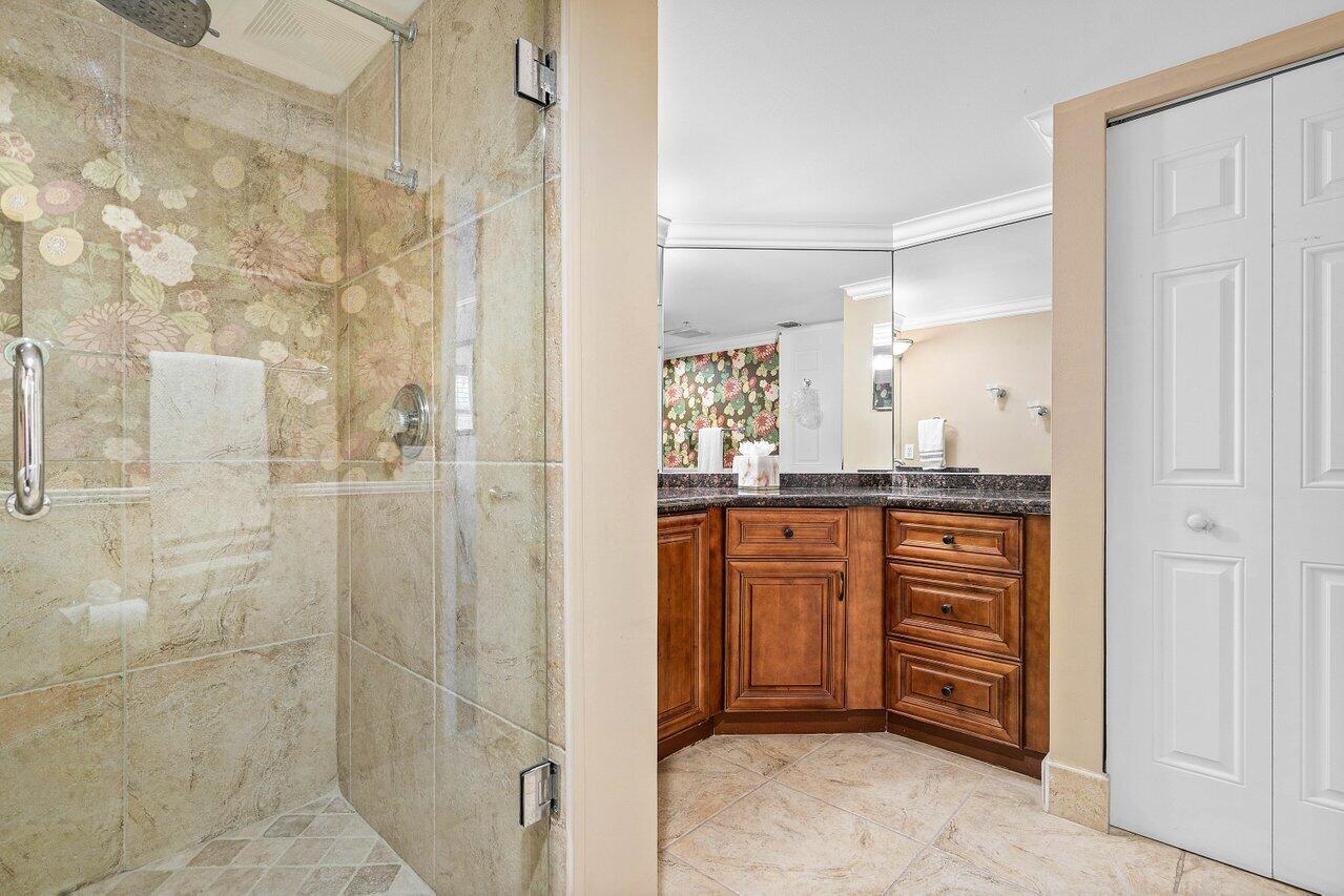 3606 S Ocean Boulevard 201