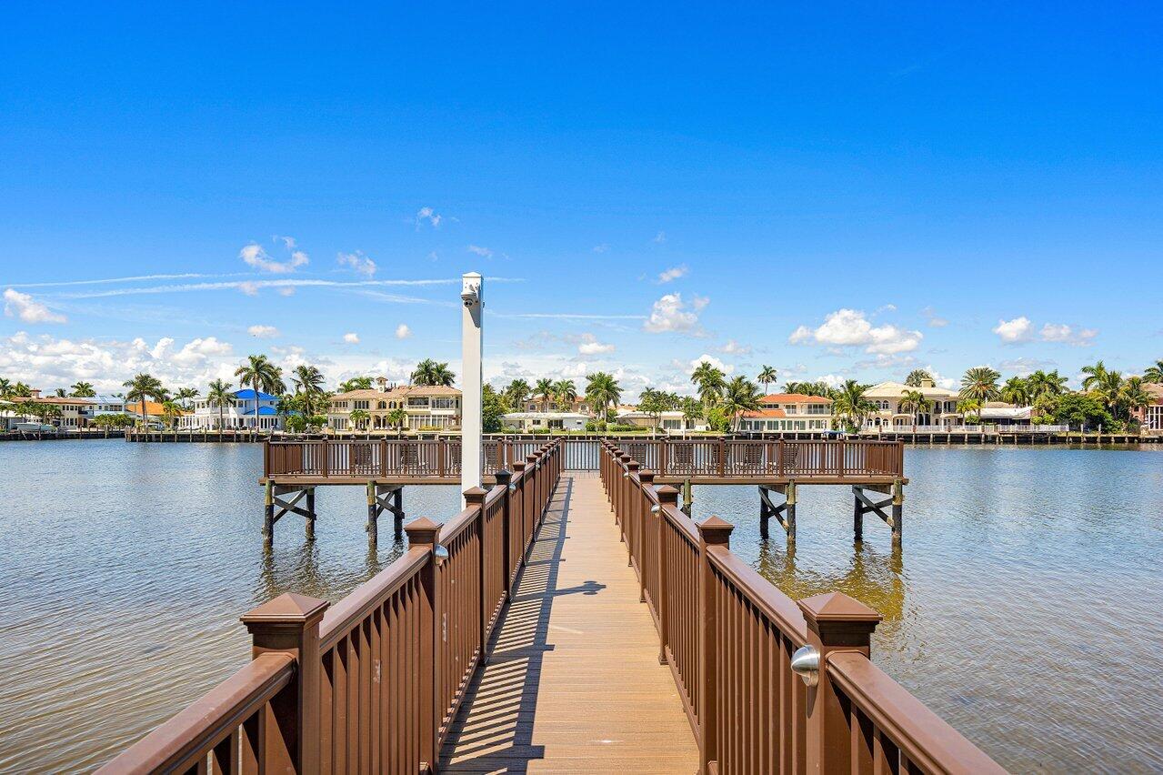 3606 S Ocean Boulevard 201