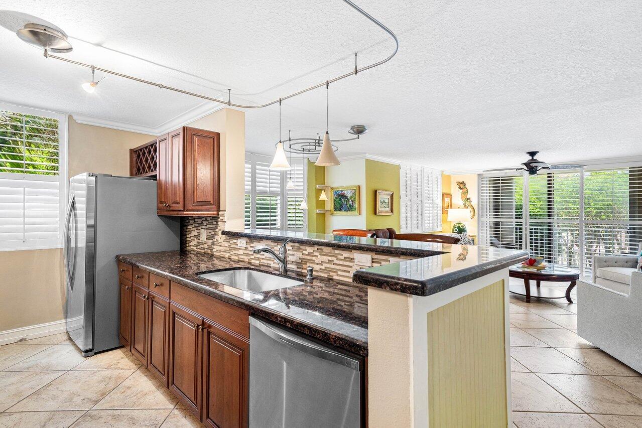 3606 S Ocean Boulevard 201