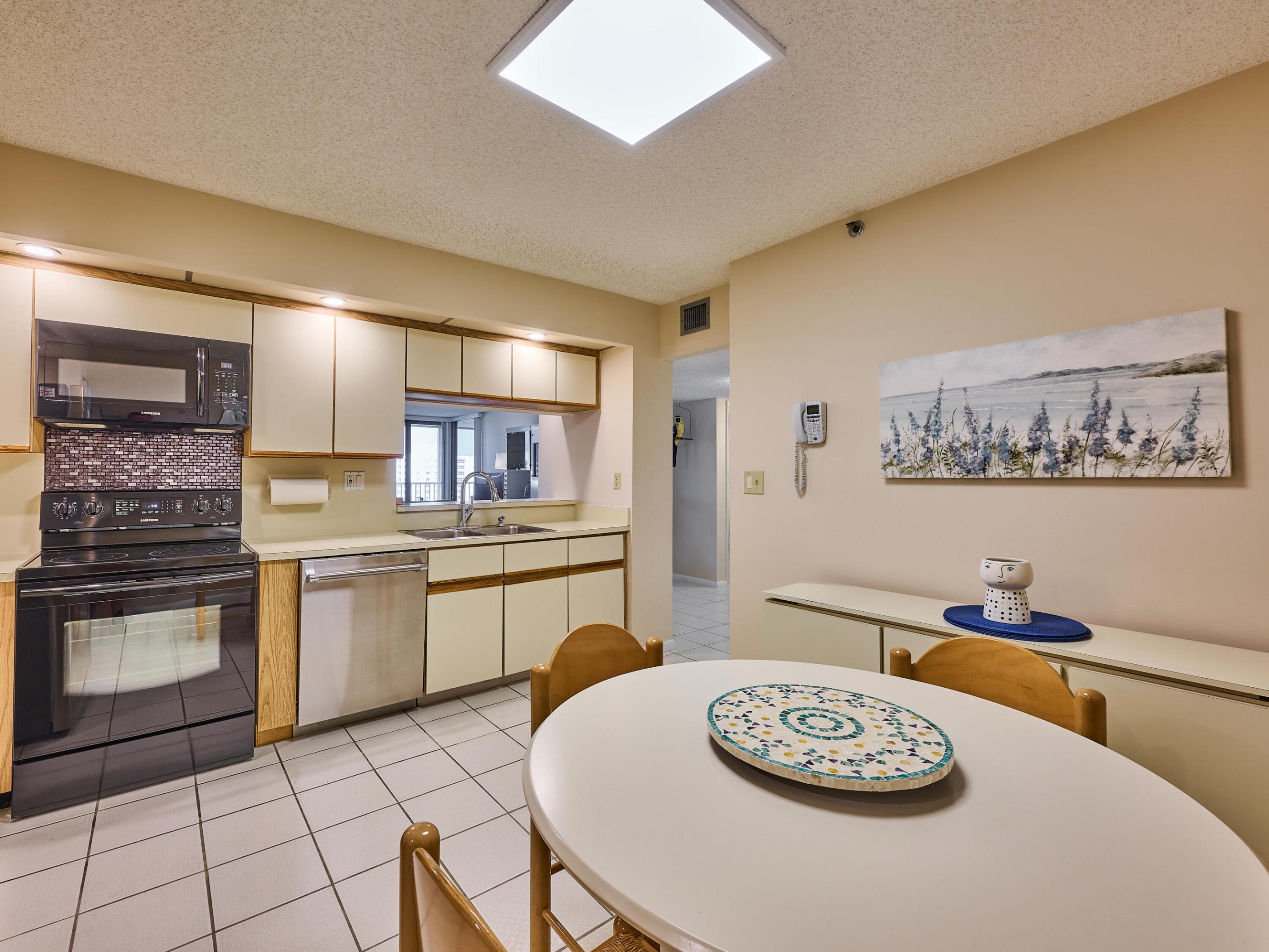 3420 S Ocean Boulevard 11r, Highland Beach Unit: 11r