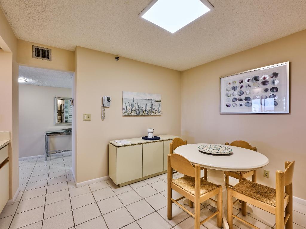 3420 S Ocean Boulevard 11r, Highland Beach Unit: 11r