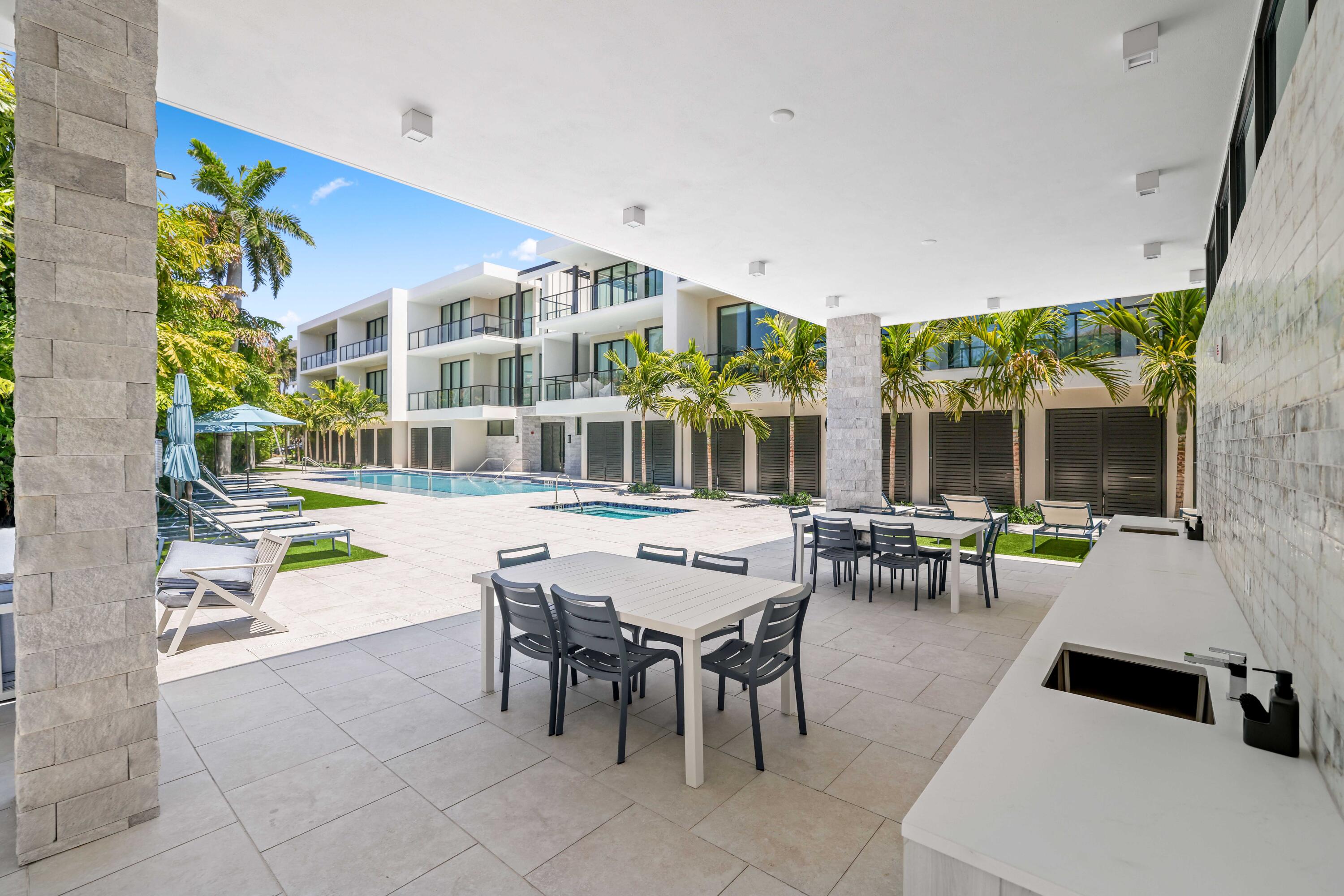 1177 George Bush Boulevard 306