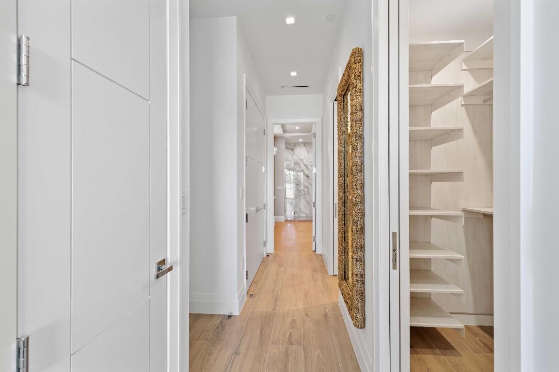 1177 George Bush Boulevard 306