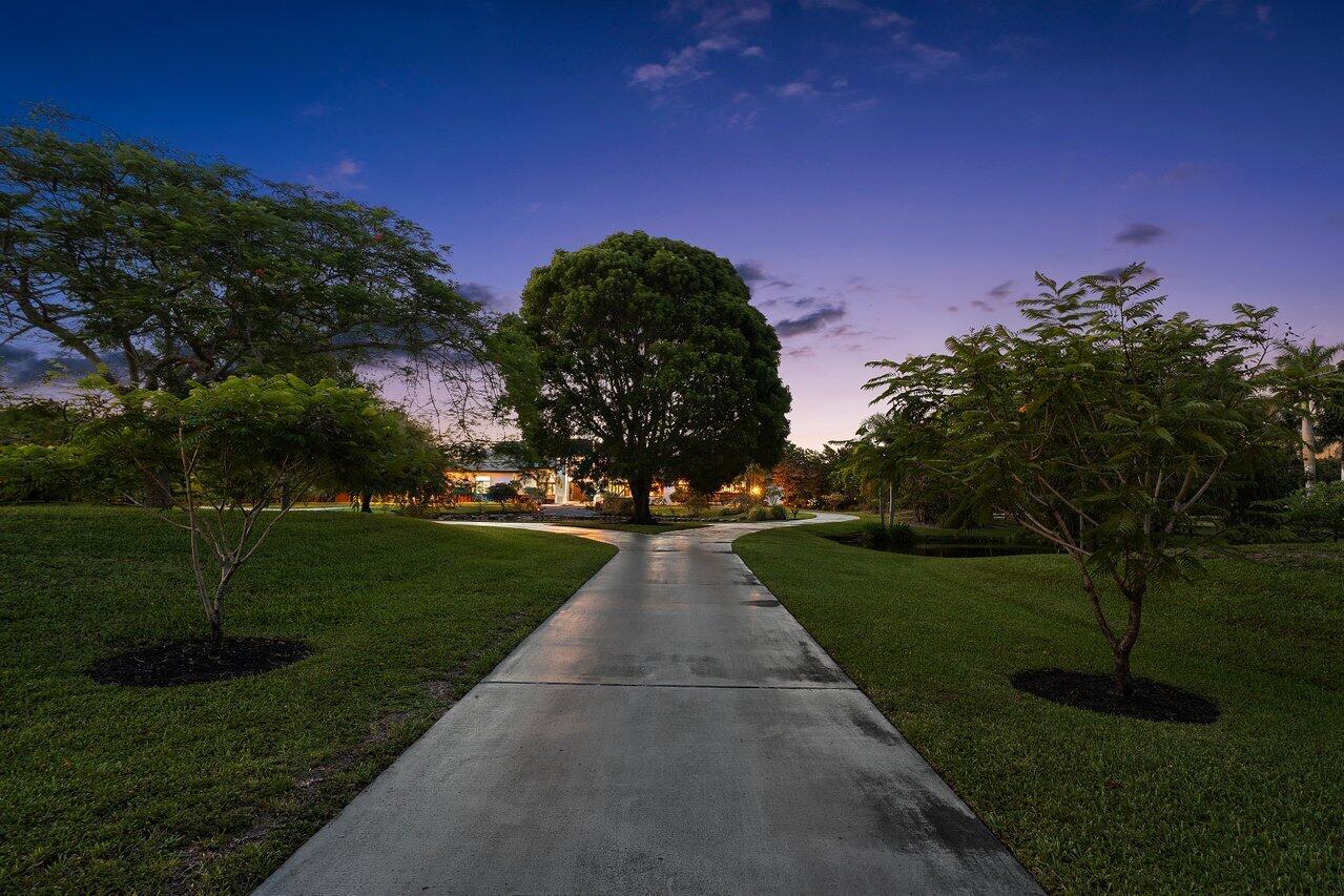 8549 Surrey Lane