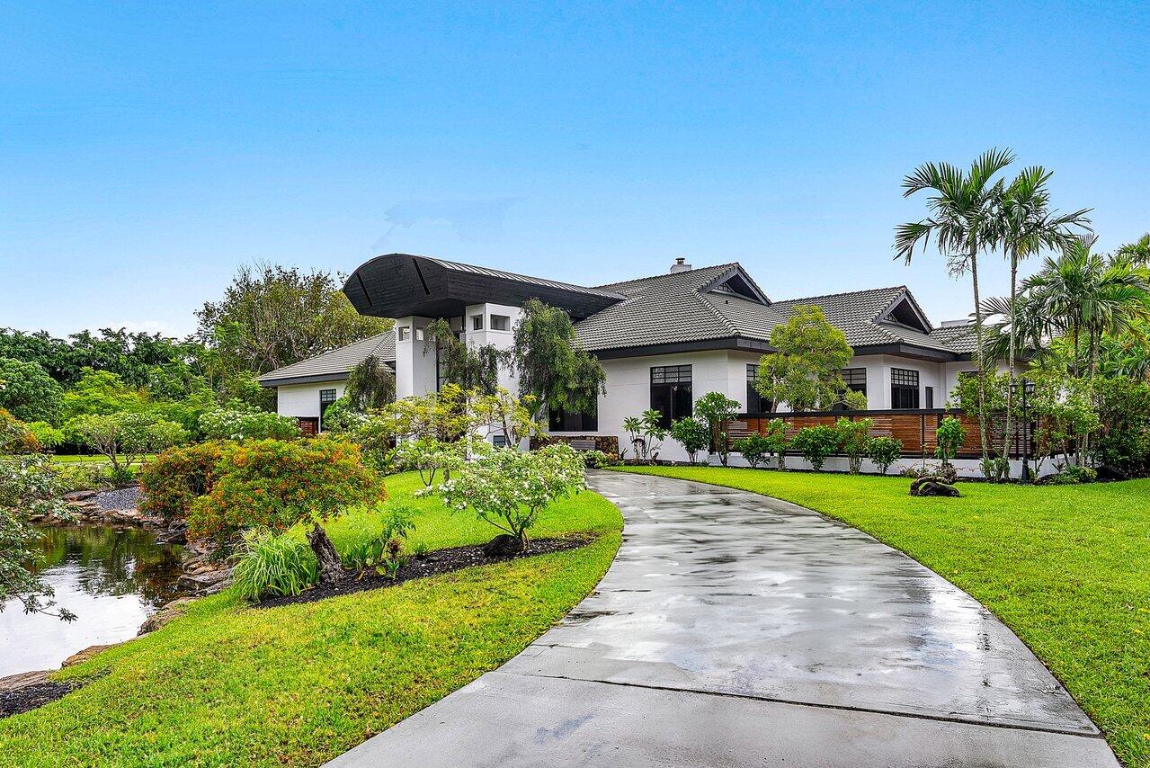 8549 Surrey Lane