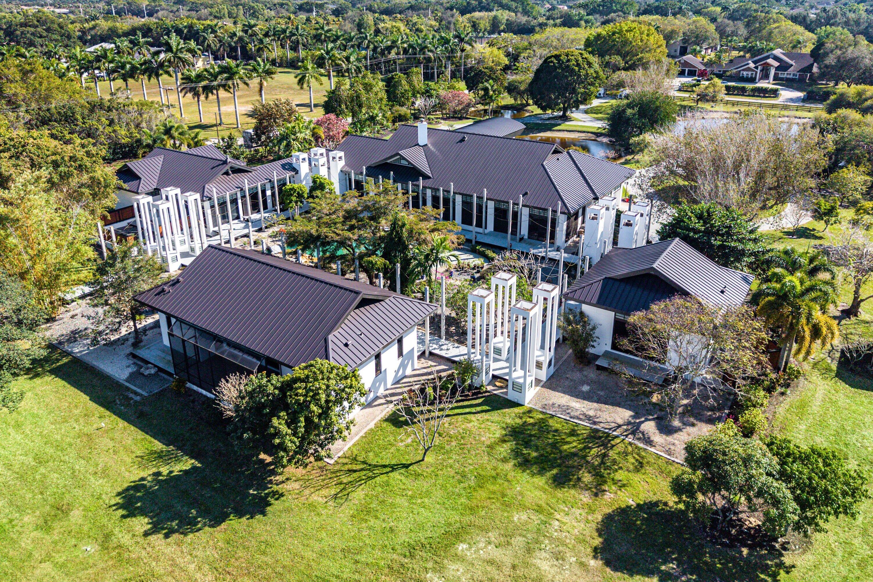 8549 Surrey Lane