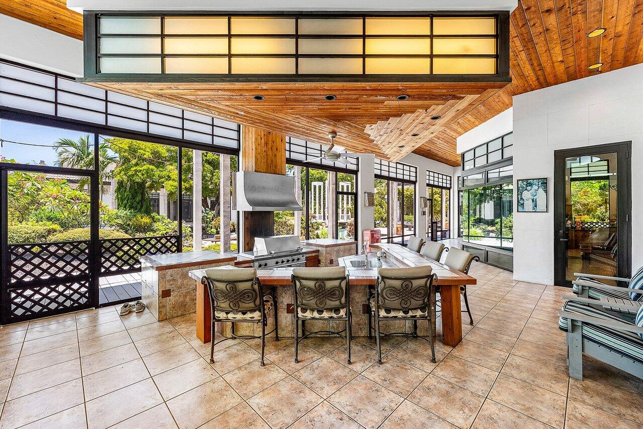 8549 Surrey Lane