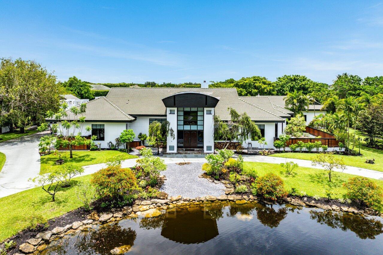 8549 Surrey Lane