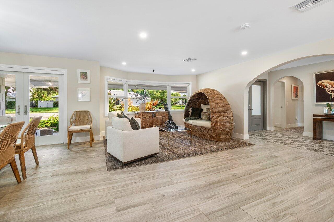 822 SW 33rd Place