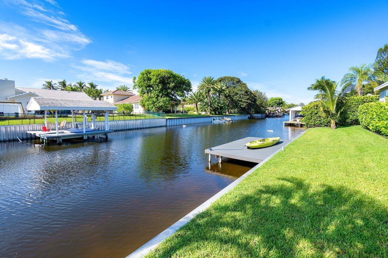 822 SW 33rd Place