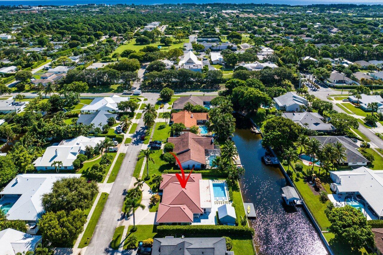 822 SW 33rd Place