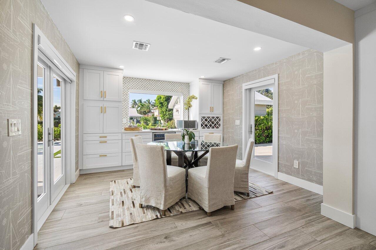 822 SW 33rd Place