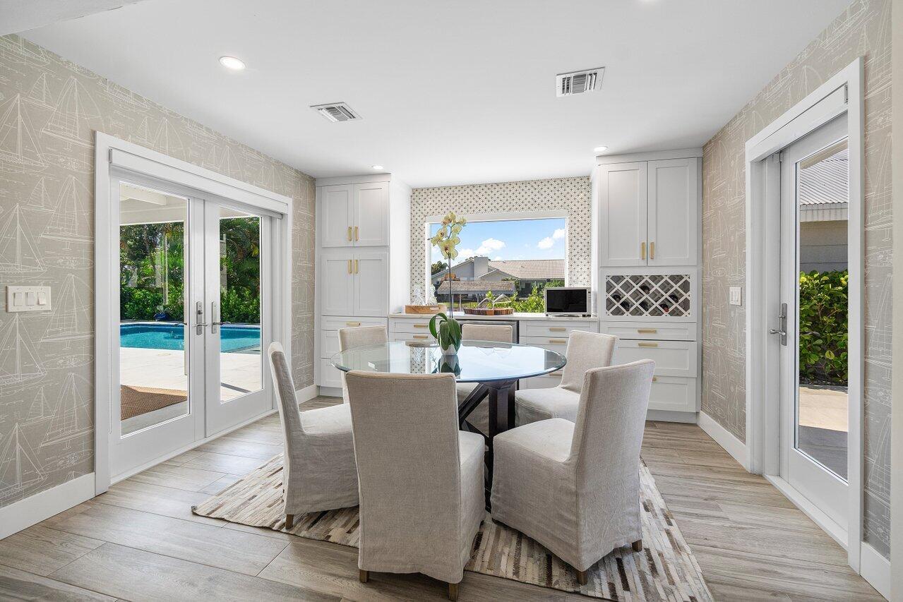 822 SW 33rd Place