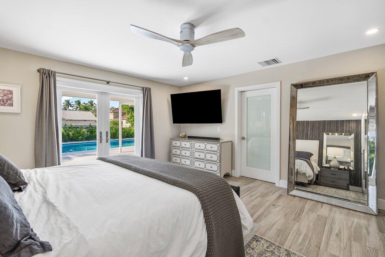 822 SW 33rd Place