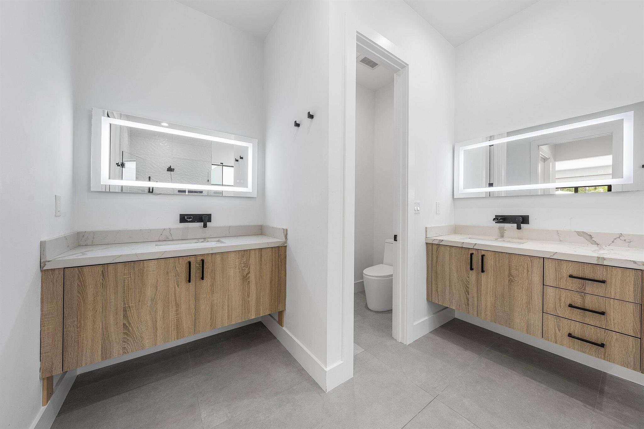 213 NE 14th Street