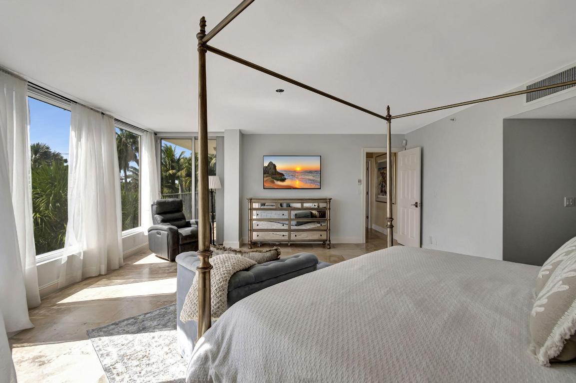 2565 S Ocean Boulevard 103-N