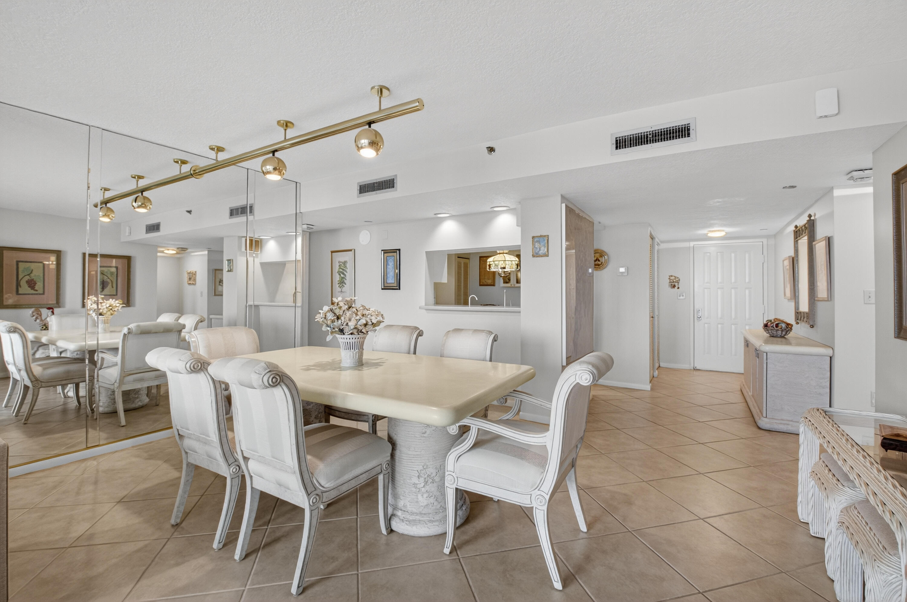 3420 S Ocean Boulevard S 4u