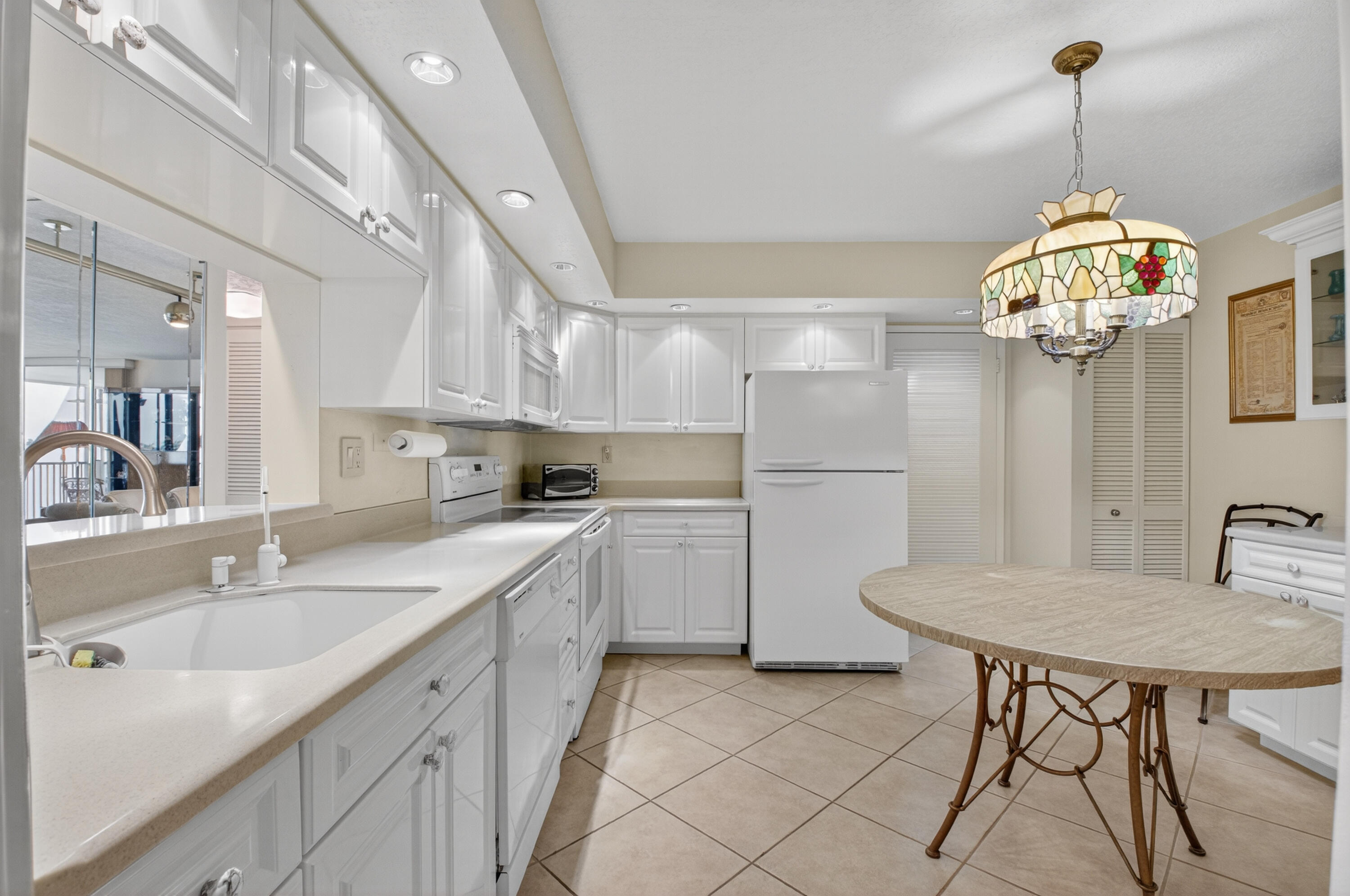 3420 S Ocean Boulevard S 4u