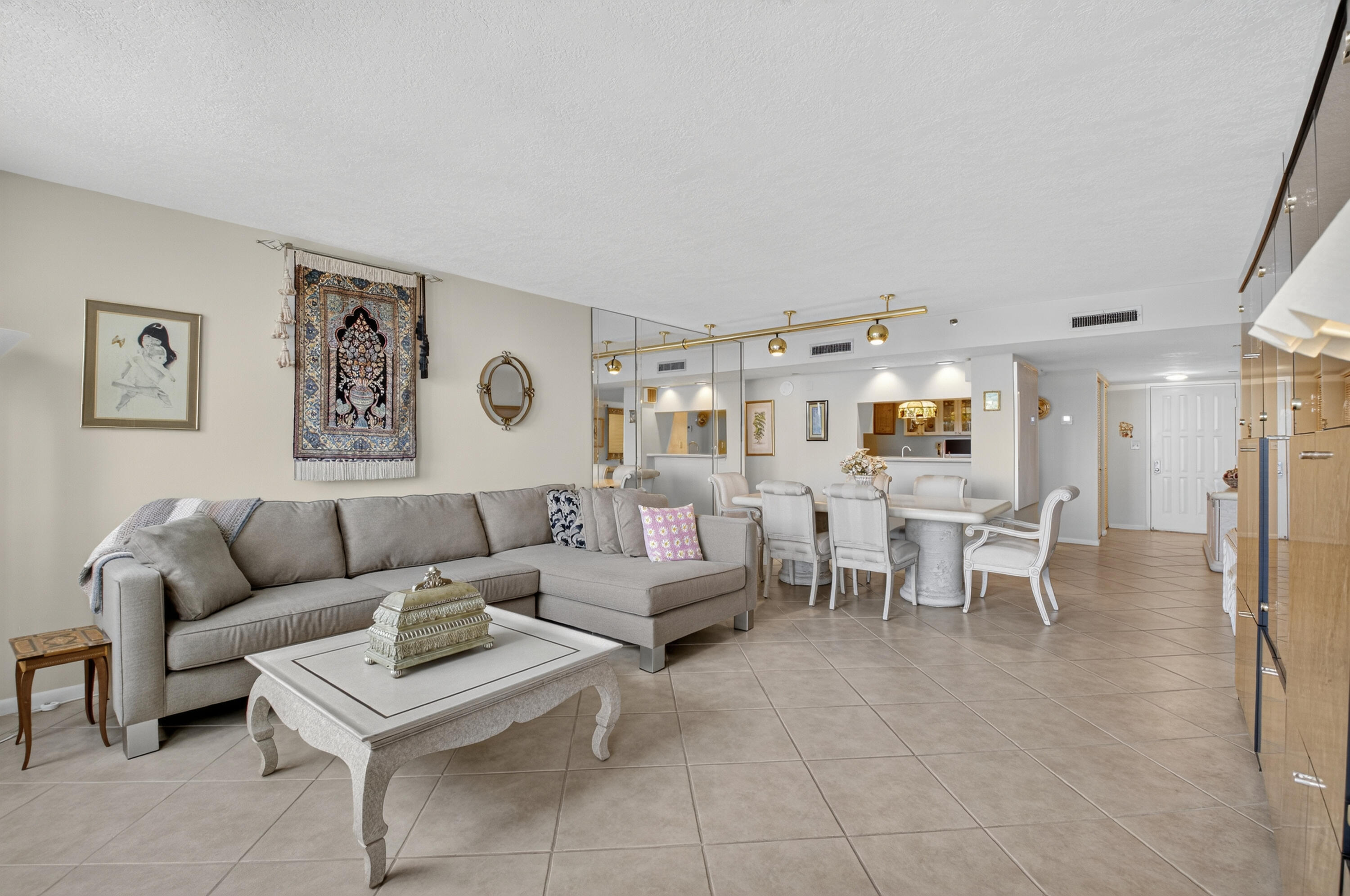 3420 S Ocean Boulevard S 4u