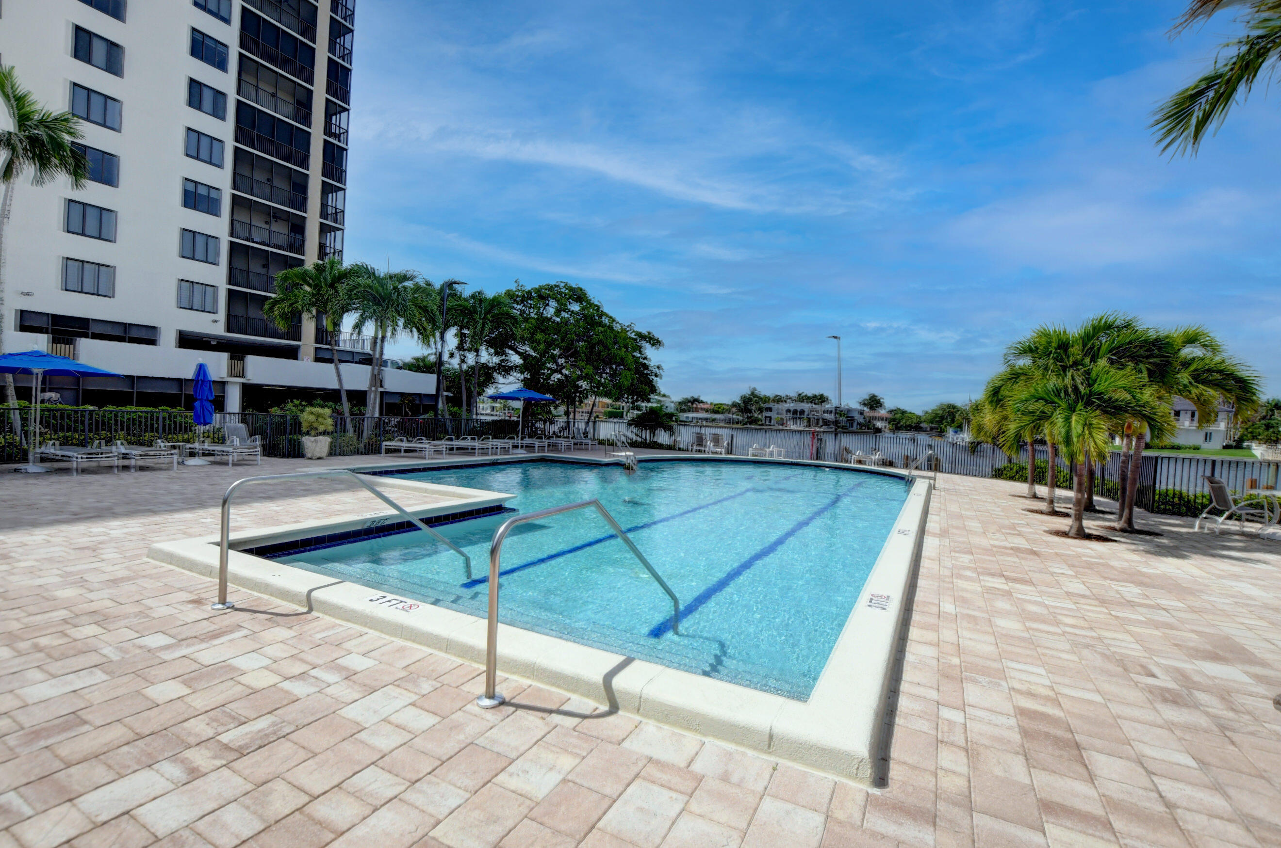 3420 S Ocean Boulevard S 4u
