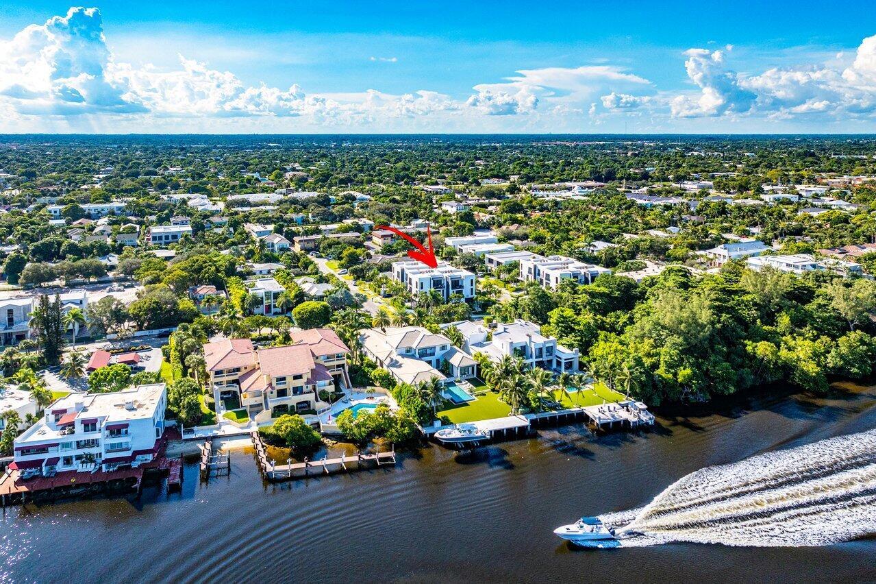 914 Palm Trail