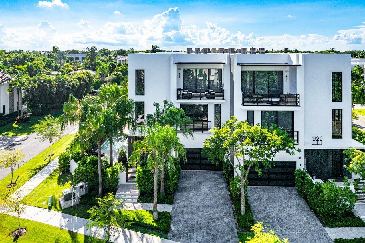 914 Palm Trail